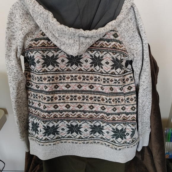 Knit Spring/Fall Hoodie - Picture 3 of 4